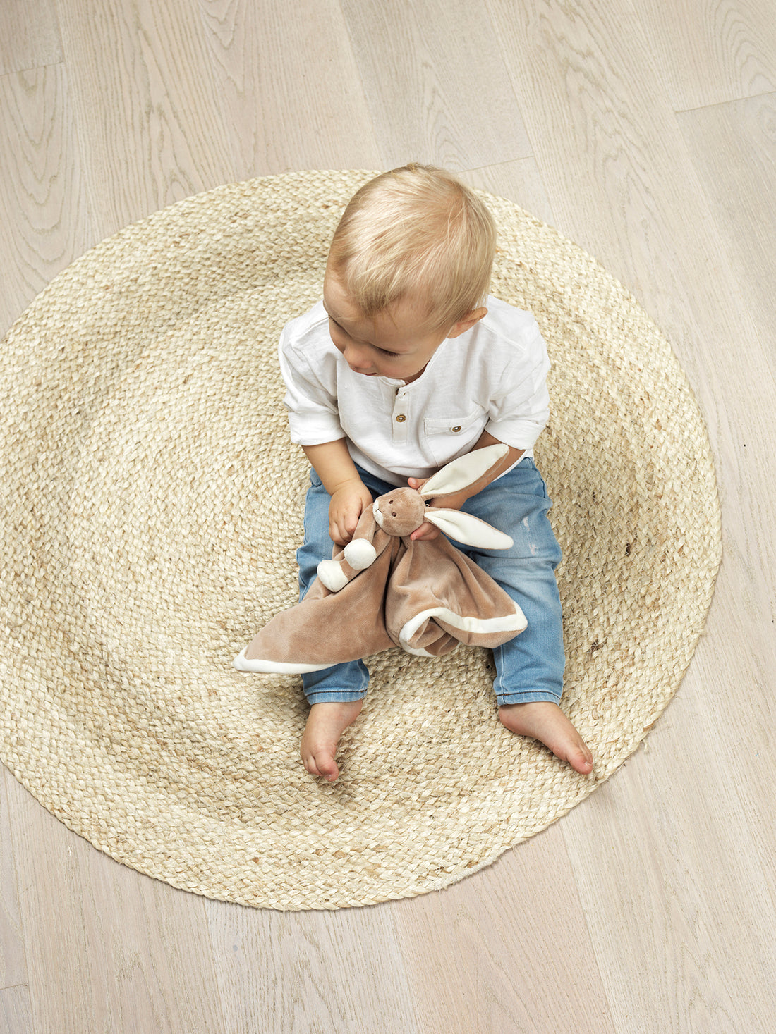 Kanin Nusseklud - Blød og Tryg Ven i Støvet Brun Alm produkt scanstyle