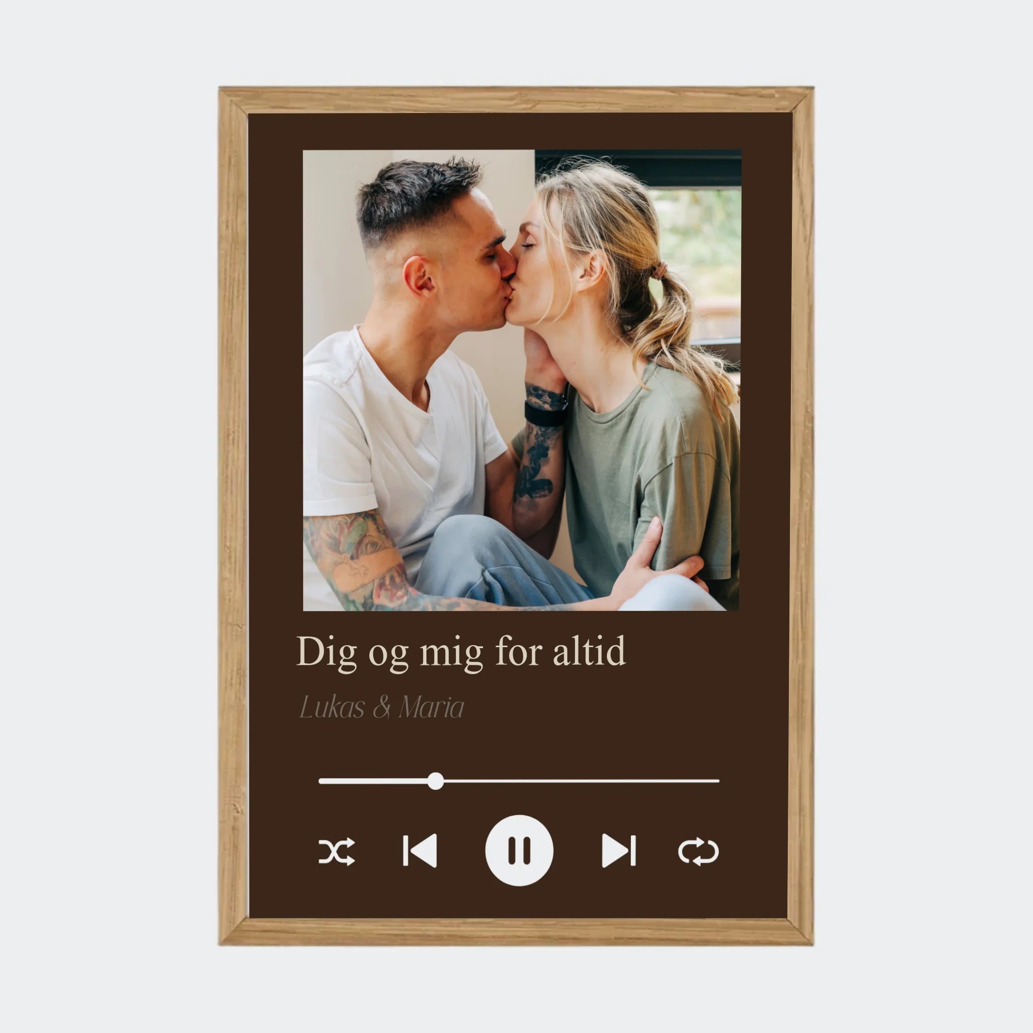 Plakat – Sang med eget billede og tekst, A4 med ramme i massiv eg