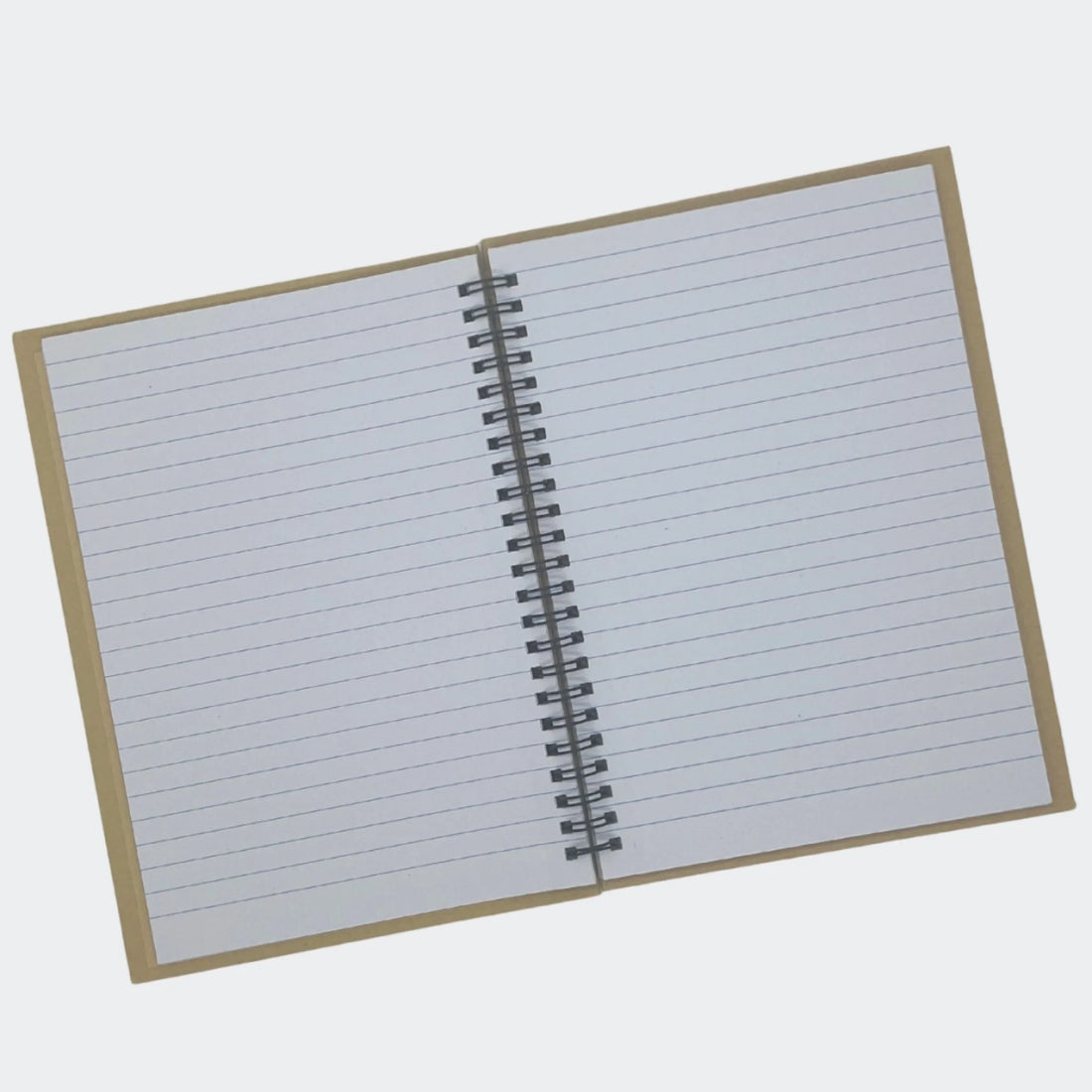 A5 stribet papnotesbog - med navn Customizer faire A5 stribet papnotesbog - med navn Brun 16,4 cm/21,7 cm/1,6 cm