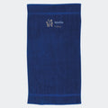Håndklæde med stjernetegn og navn - Tvilling Customizer TeeInBlue Håndklæde med flere linjer Royal blå 50x90