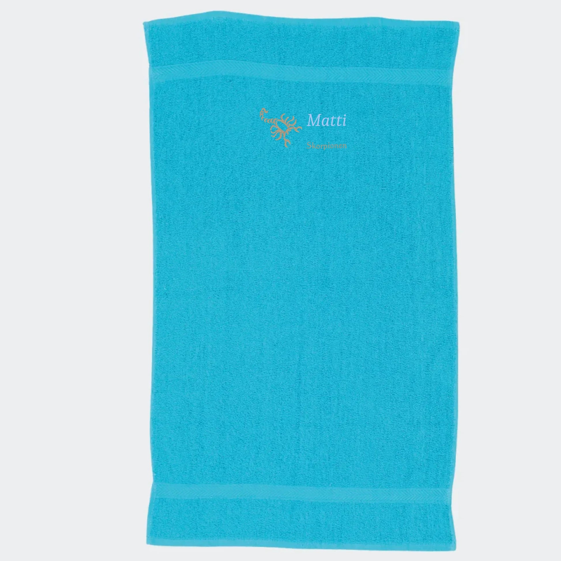 Håndklæde med stjernetegn og navn - Skorpionen Customizer TeeInBlue Håndklæde med flere linjer Ocean blå 50x90