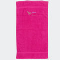 Håndklæde med stjernetegn og navn - Skorpionen Customizer TeeInBlue Håndklæde med flere linjer Fuchsia 50x90