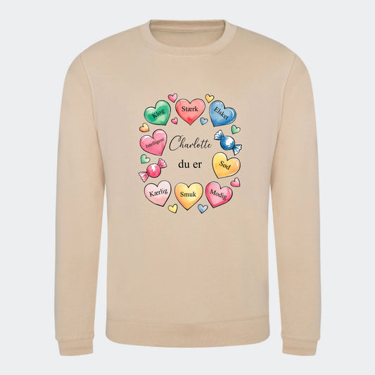Sweatshirt til voksne – Hjerter med søde ord, nude, set forfra