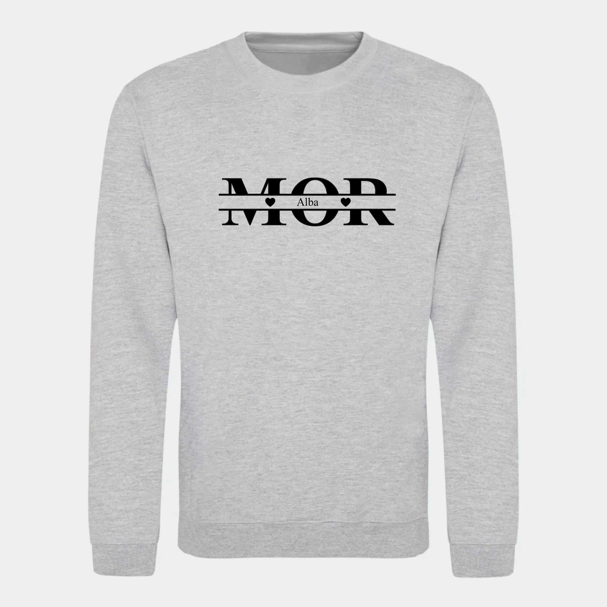 Sweatshirt til voksne - Mor med hjerter og navne Customizer TeeInBlue Print på front Heather Grey Medium
