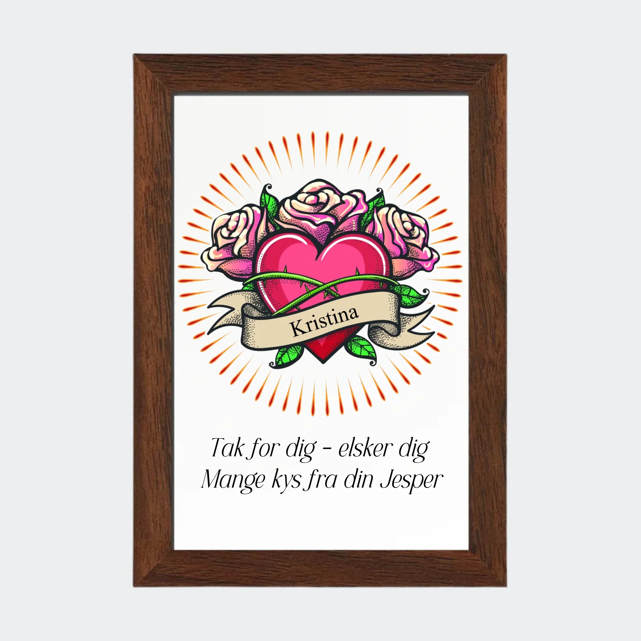 Plakat – hjerte med navn og tekst, 10 × 15 med ramme i mørk eg