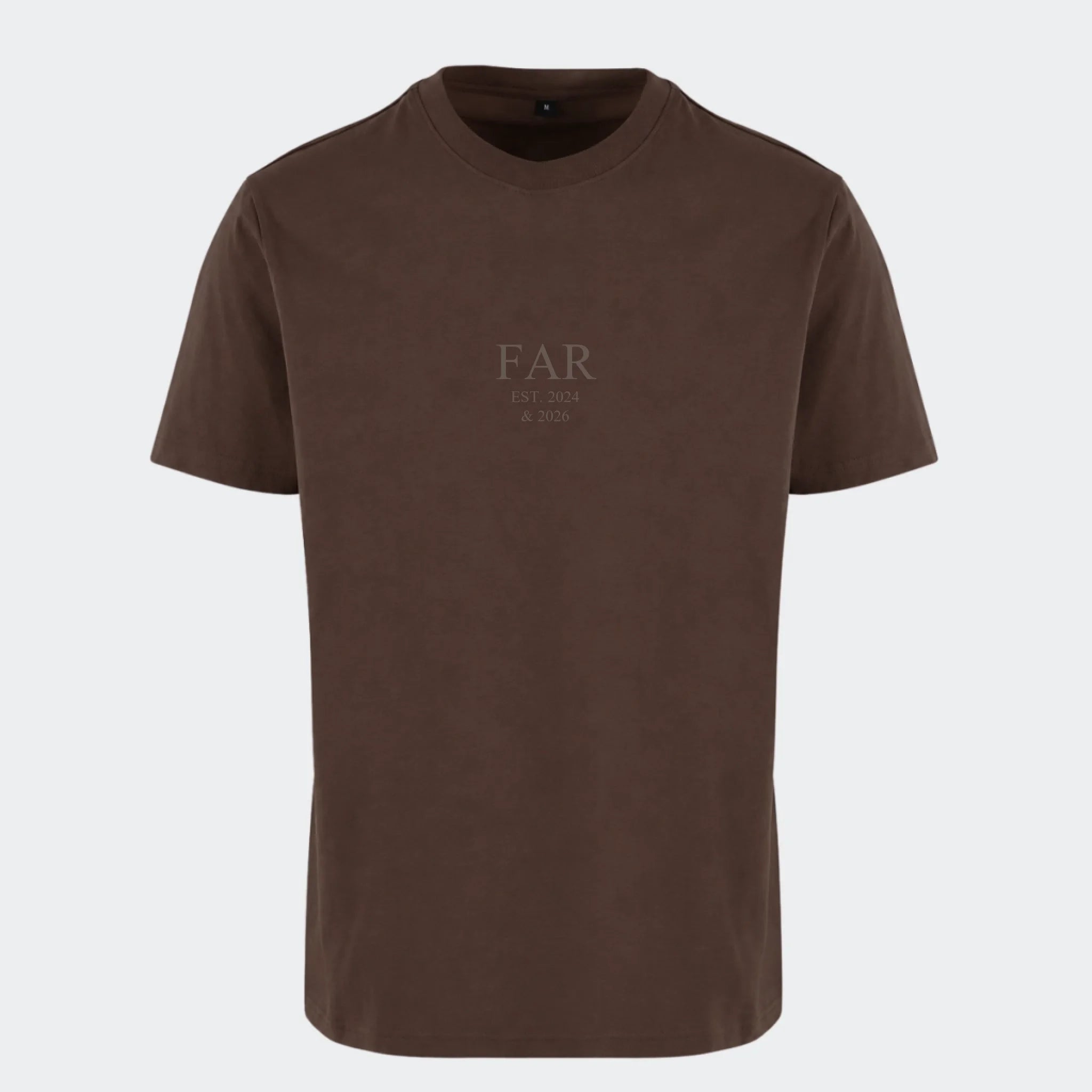 T-shirt med tryk til voksne – FAR EST. (Vælg selv tekst og årstal), chokoladebrun, set forfra