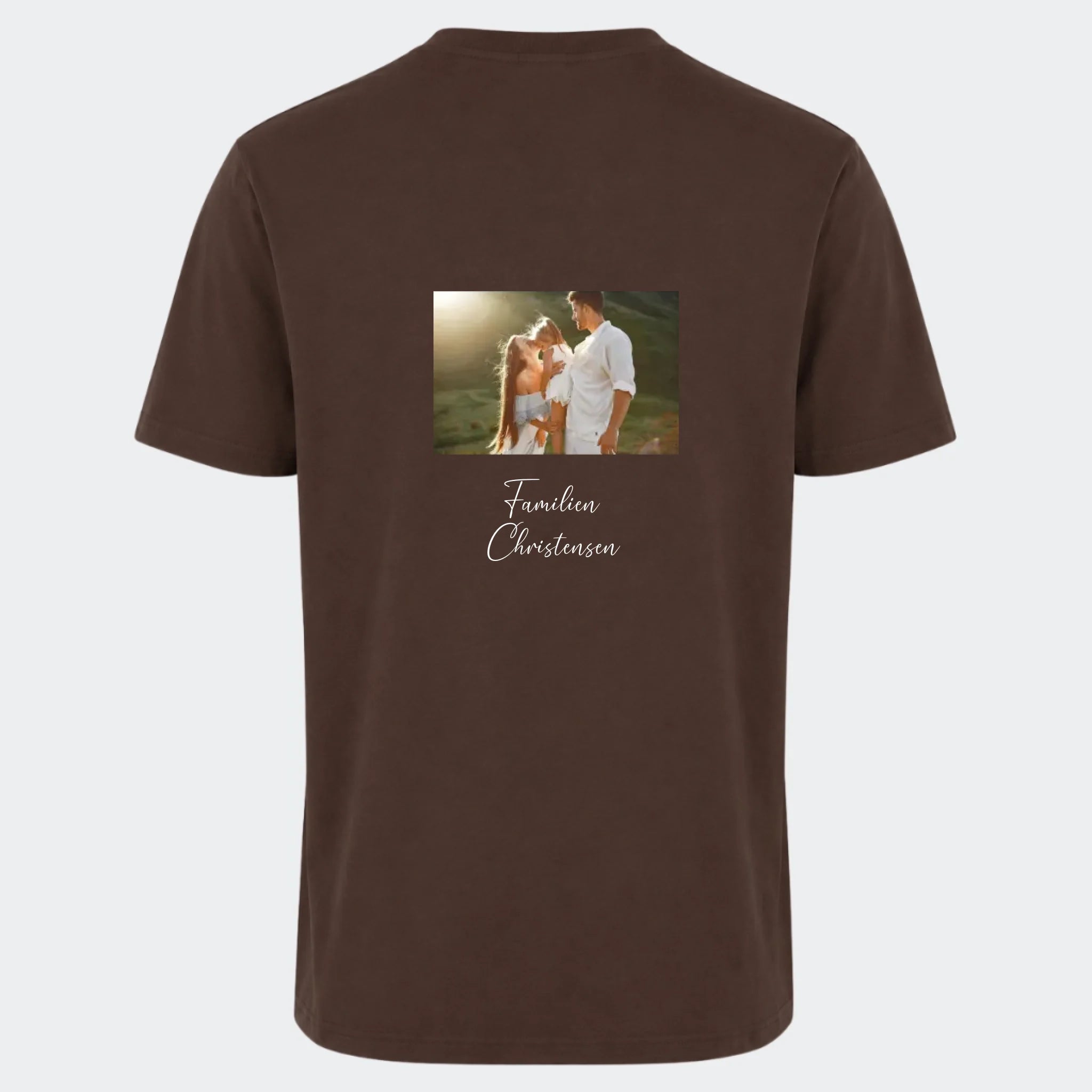 T-shirt – Upload eget billede, chokoladebrun, set bagfra