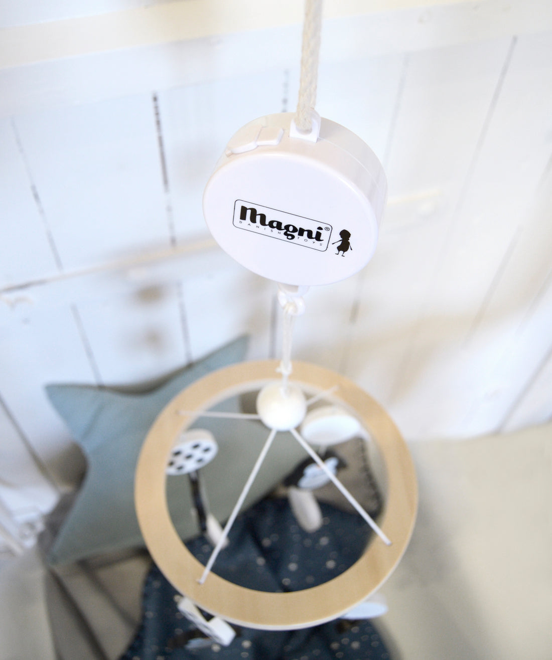 Magni | Spilledåse til uro Alm produkt 123Unik