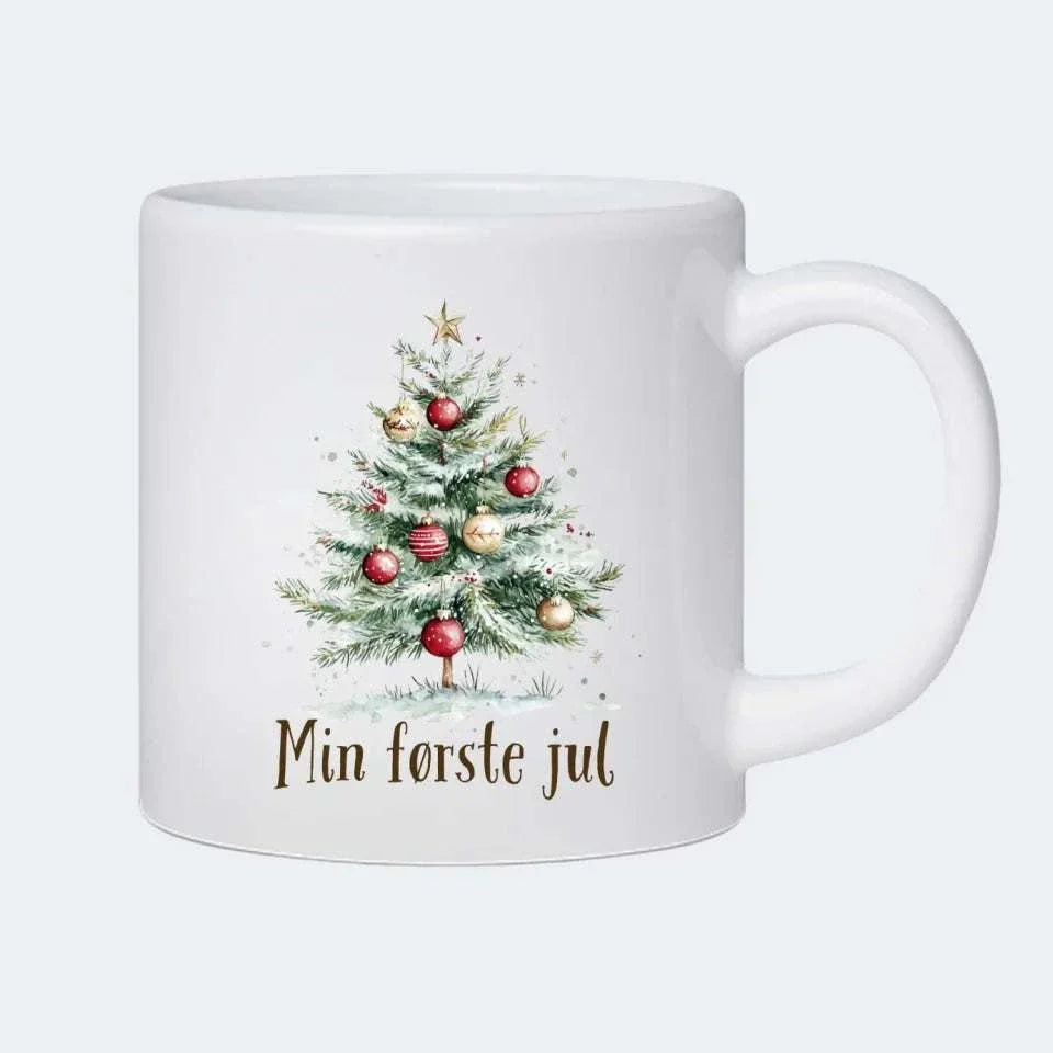 hvid plastik kop med juletræ og teksten Min første jul, 180 ml julekop for børn