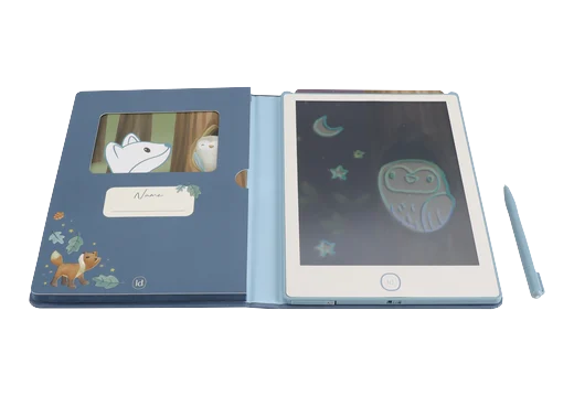 Blå Little Dutch tegnetablet med illustrationer af dyr og tekst Creative Moments filled with Wonder.
